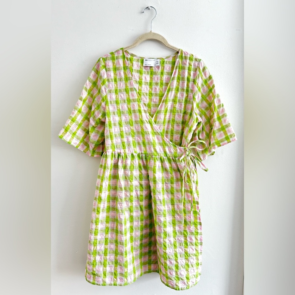ASOS Wraparound dress Women’s (Size 2)